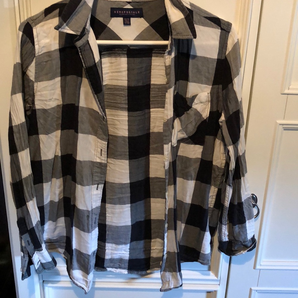 Black and white plaid Aeropostale button up